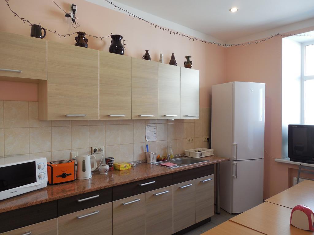 Gogol Park Hostel *