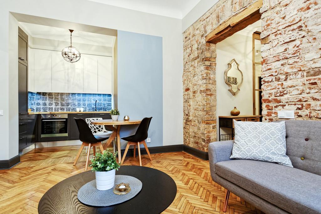 Old Town Jana Seta Apartment