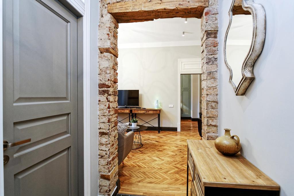 Apartment Old Town Jana Seta *