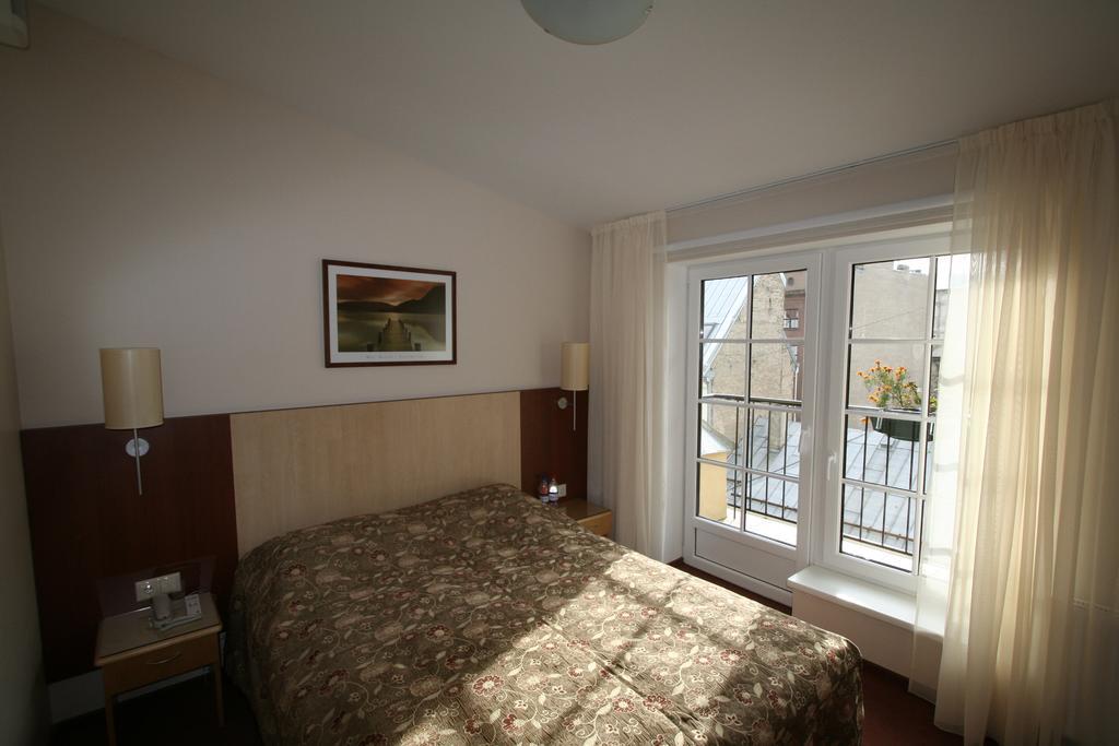 Hotel Edvards 3*