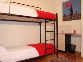 Hostel Red Nose With Self-check In