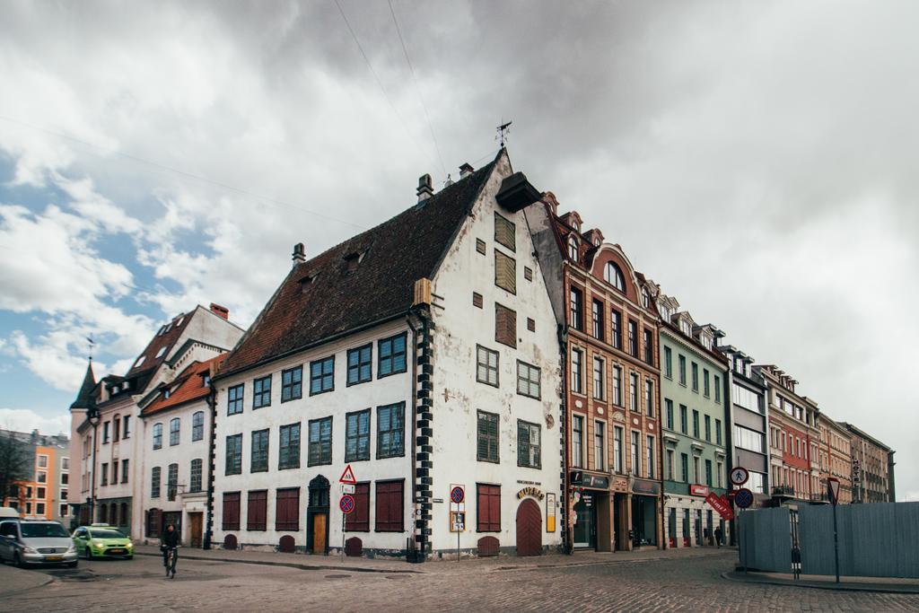 Old Sightseeing Apartment *