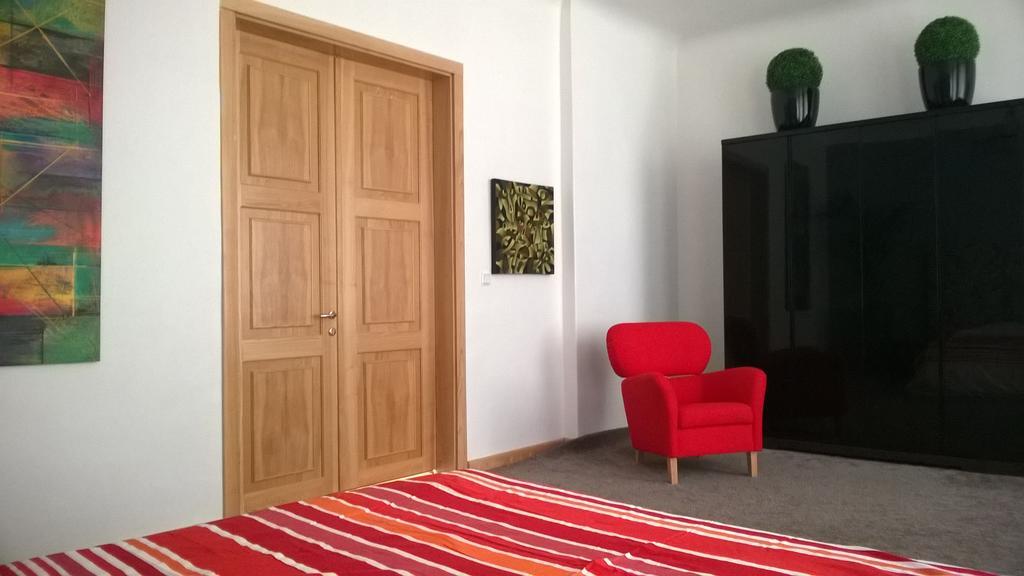 Sweet Apartment