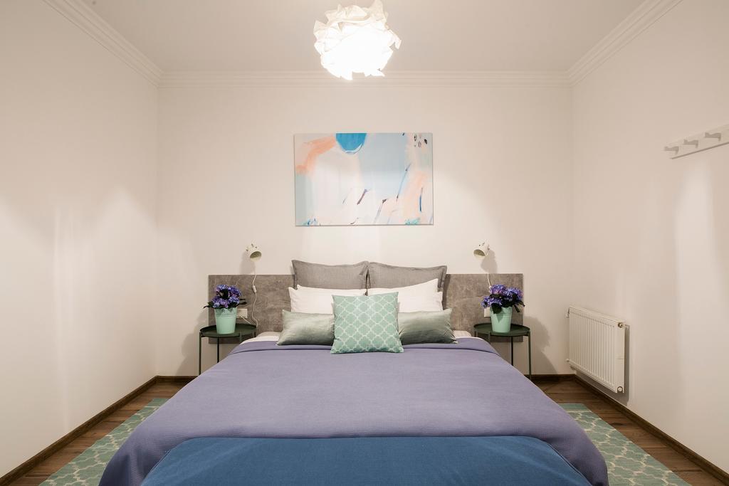 Appartement St.roland Livu Square *