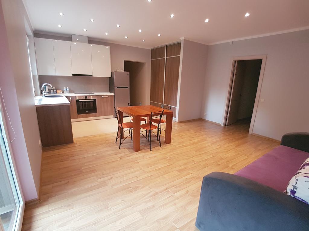 Maza Krumu 28 * Riga