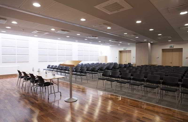 Hotel Islande With Free Parking Riga