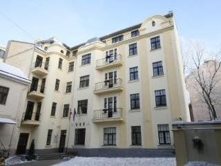 Edvards 3* Riga