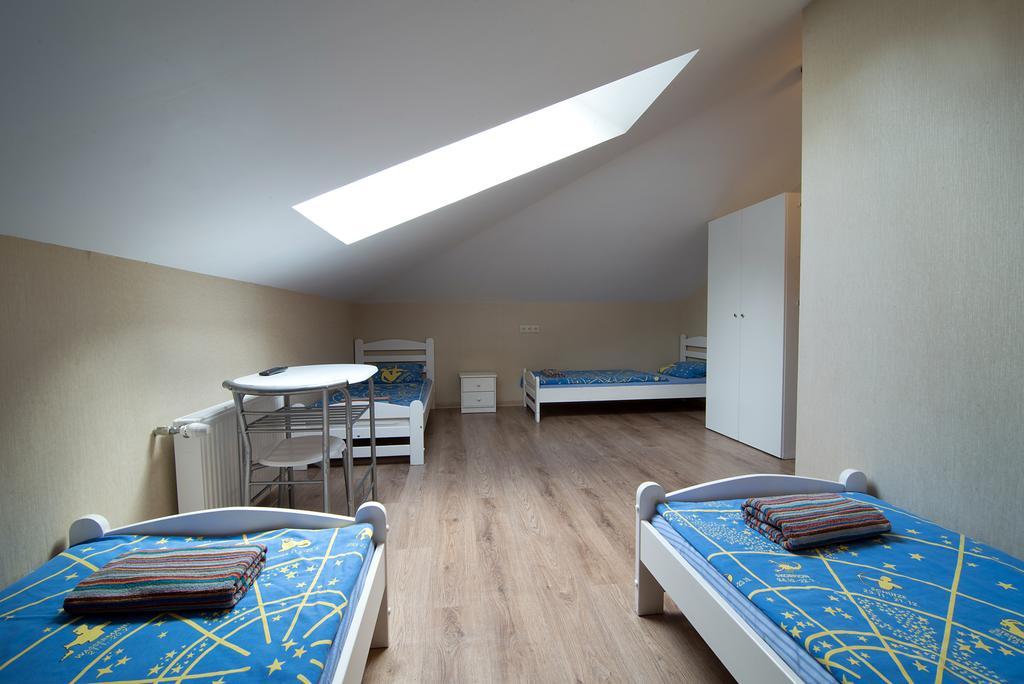 Hotel Happy 3*