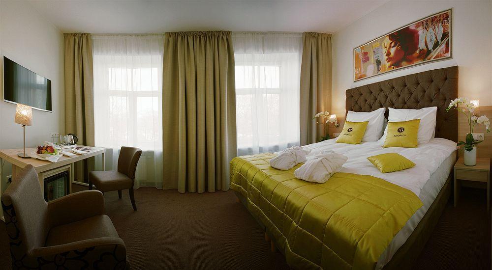 Radisson Old Town Hotel 4*