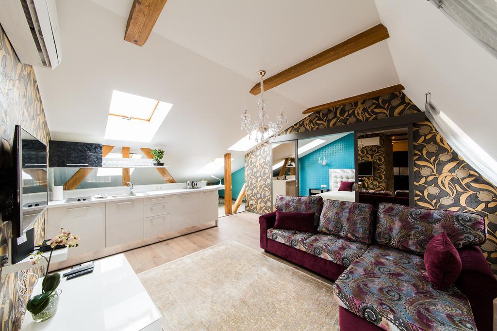St.roland Livu Square Appartement