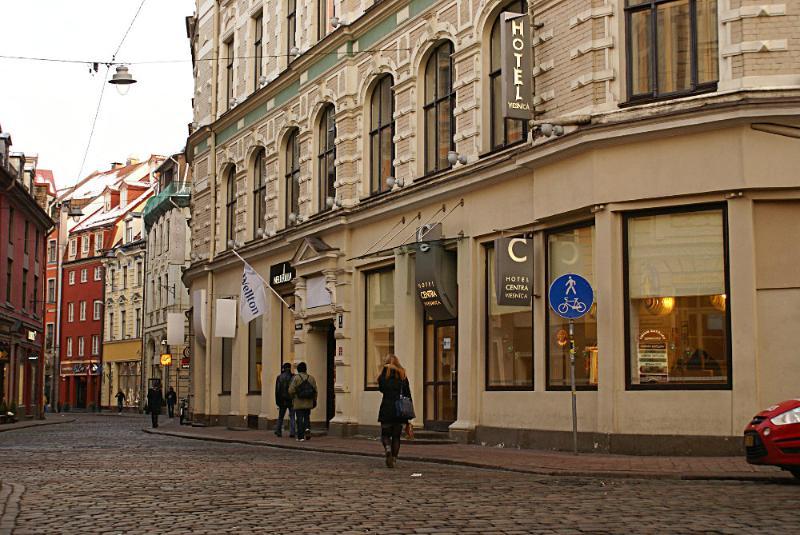 Rixwell Centra