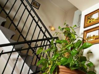 Hotel Linovo With Free Parking 3*