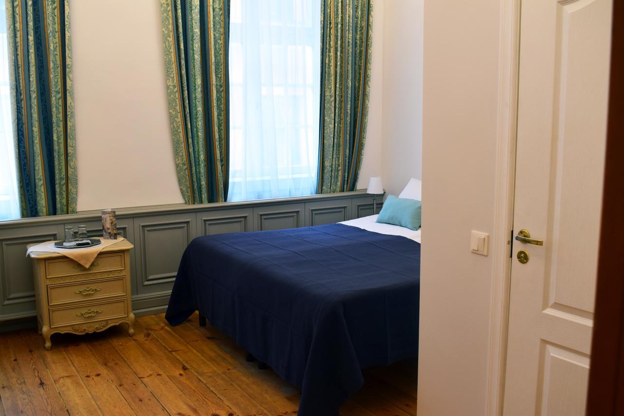 Boutique Kristofs Khách sạn 3*