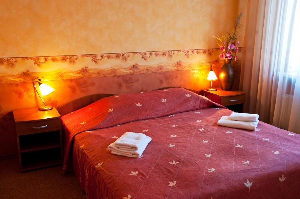 Hotel Linovo With Free Parking Riga