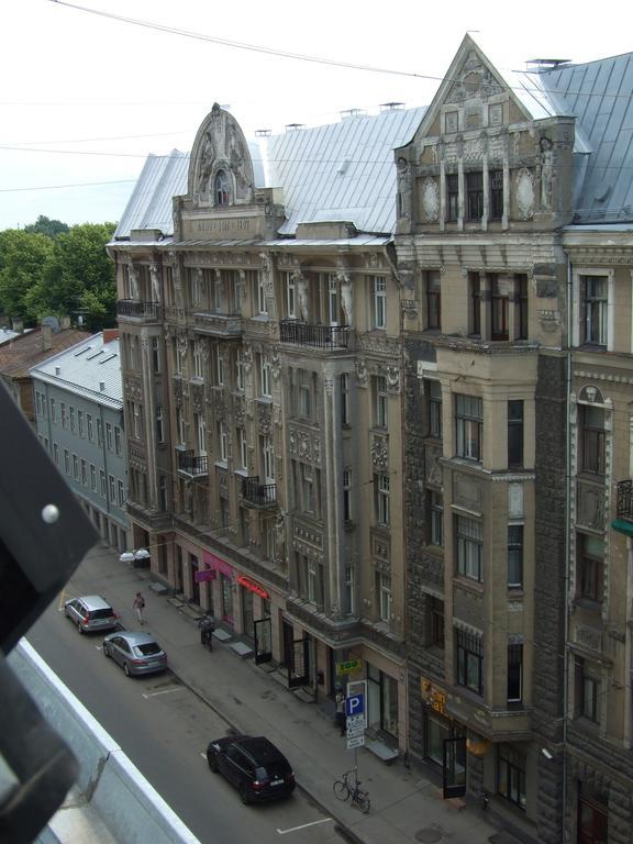 Sunlit Loft Riga