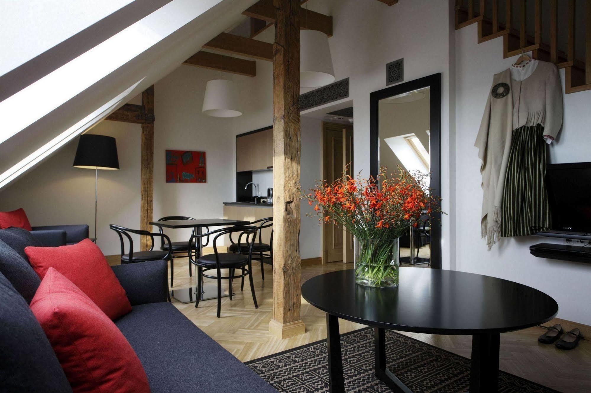 Neiburgs 4* Riga