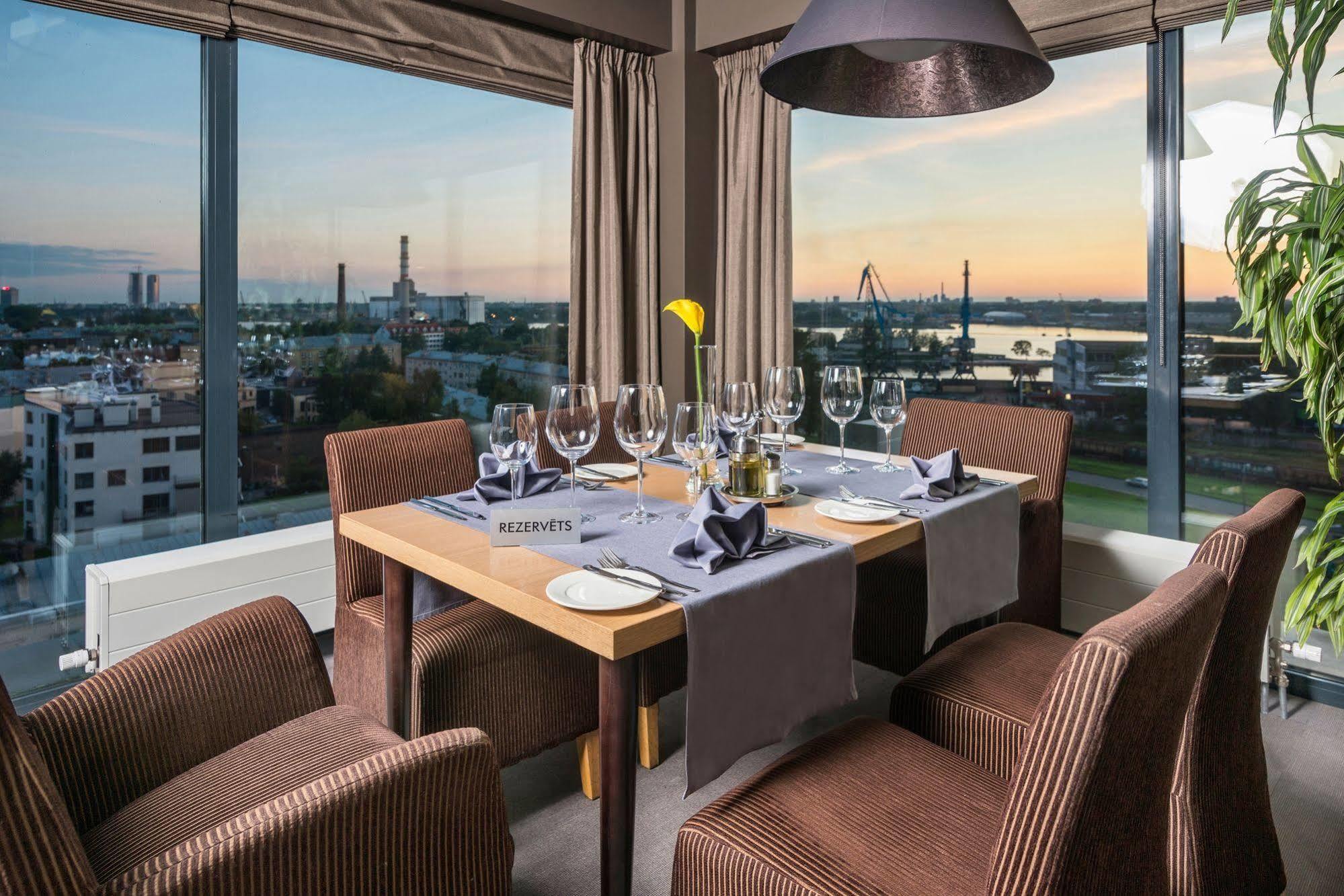 Hotel Rija Port 3*