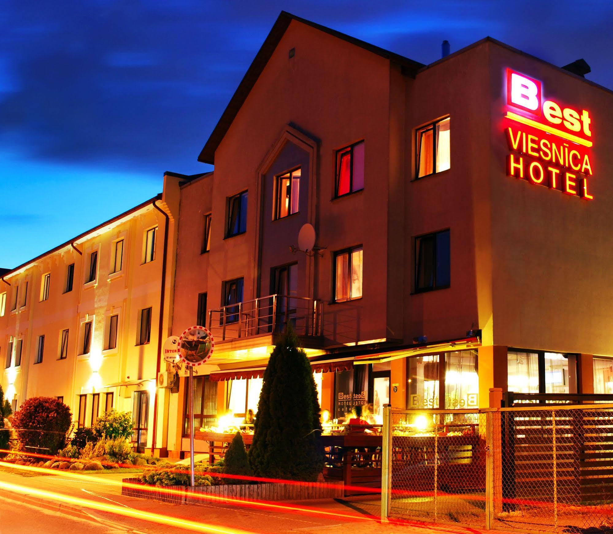 Hotel With Free Parking 3*