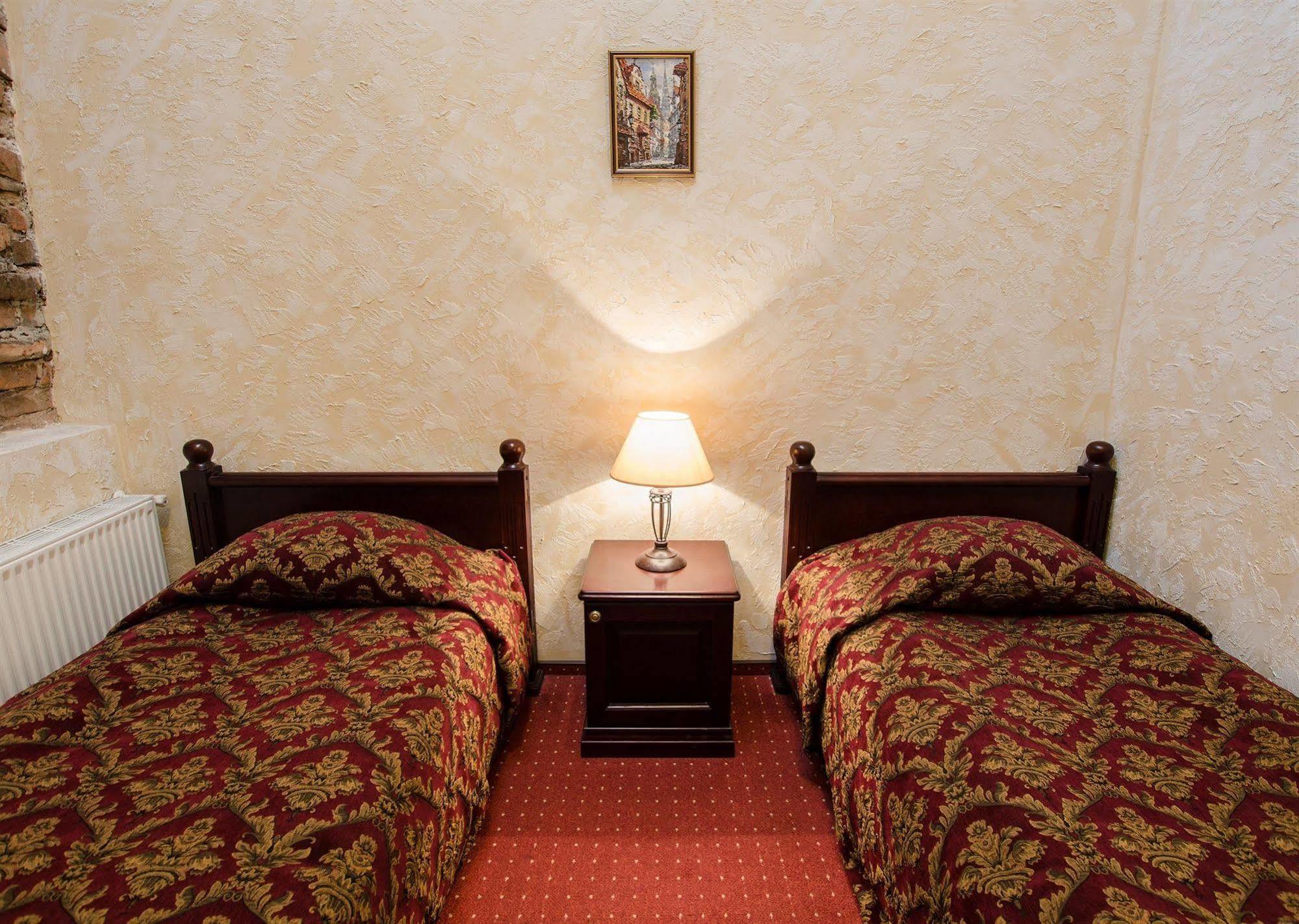 Boutique Monte Kristo Viesnīca 4*