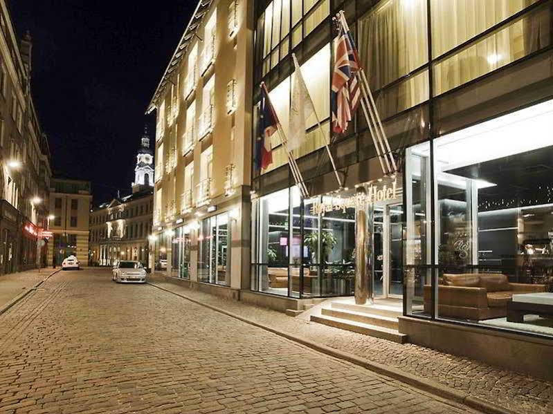 Royal Square &