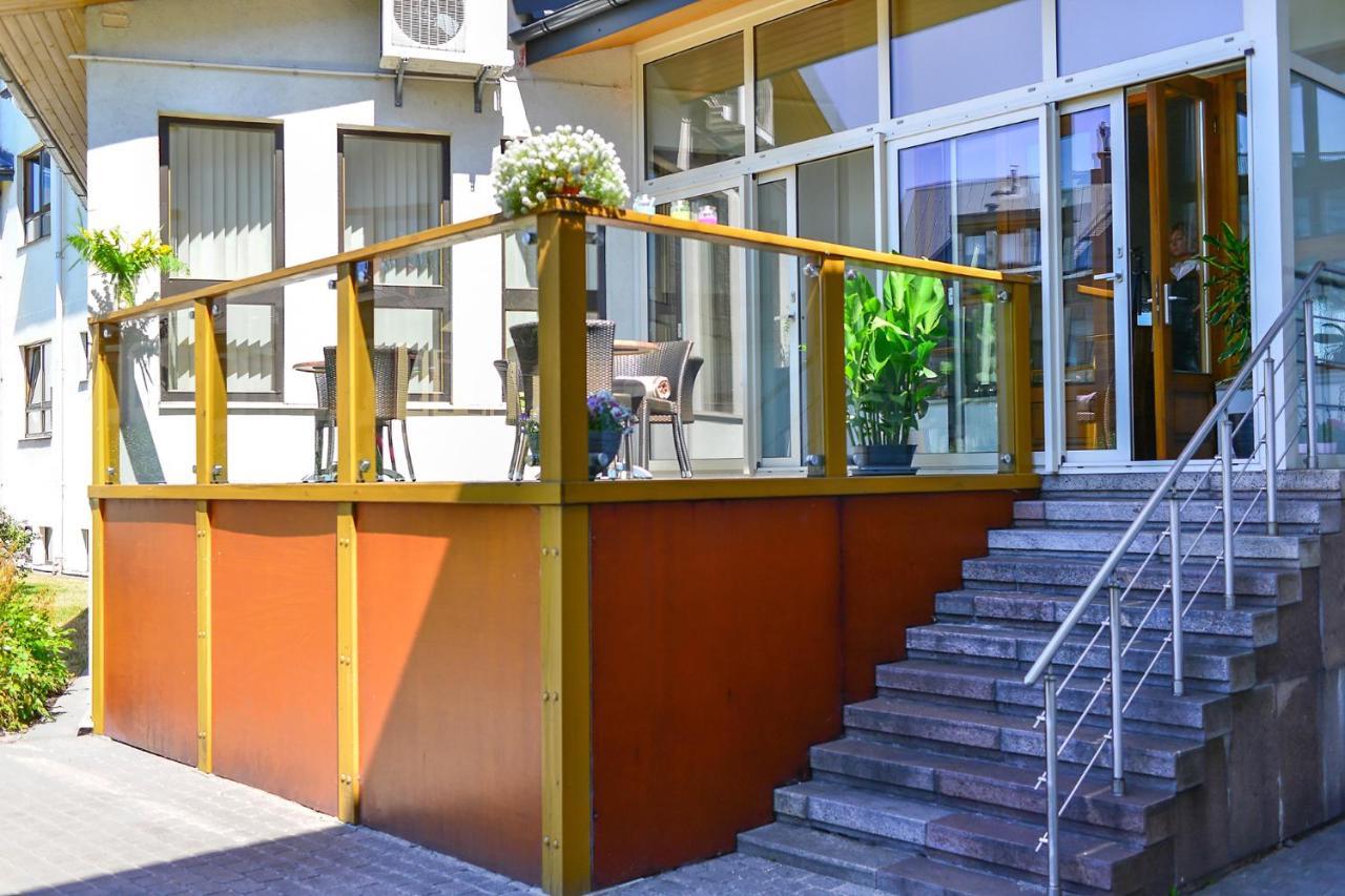 Vantis Riverside 3*