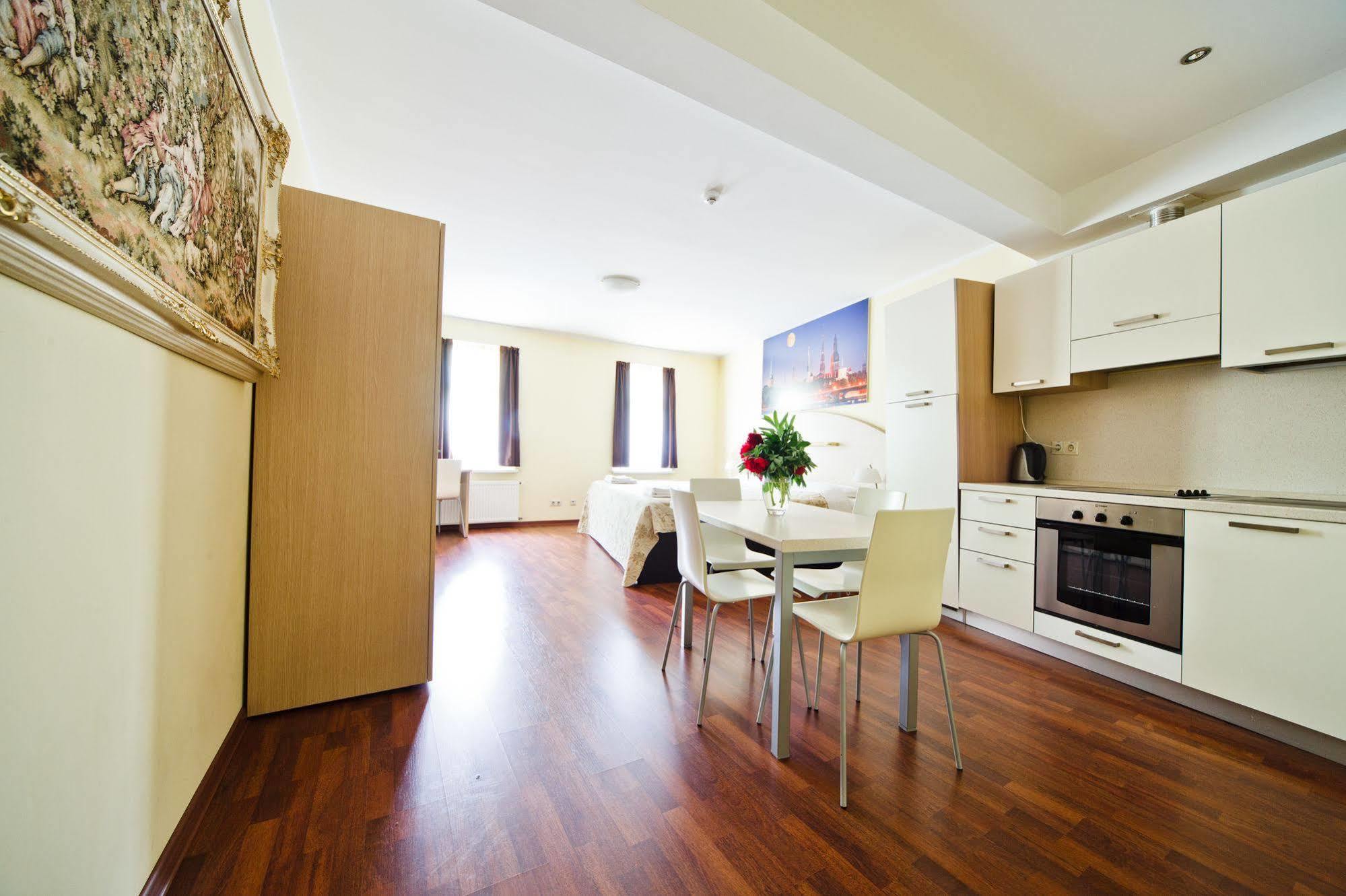 Autosole Apartment 4*