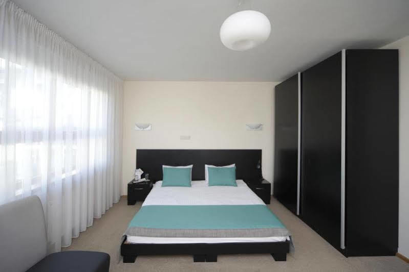 Vantis Riverside 3* Riga