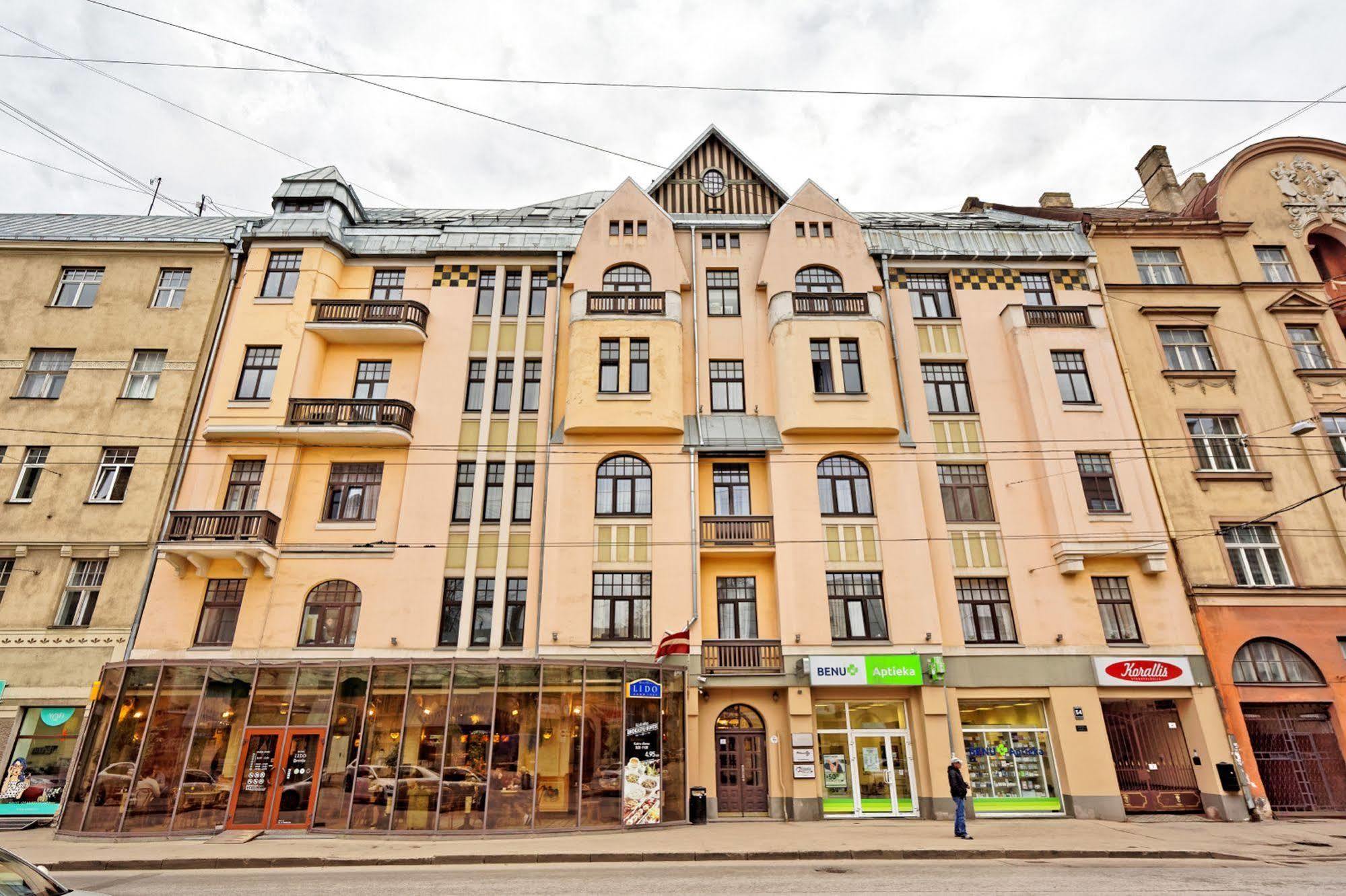 Rigaapartment Gertruda Apartments & Restaurant Aparthotel 3*