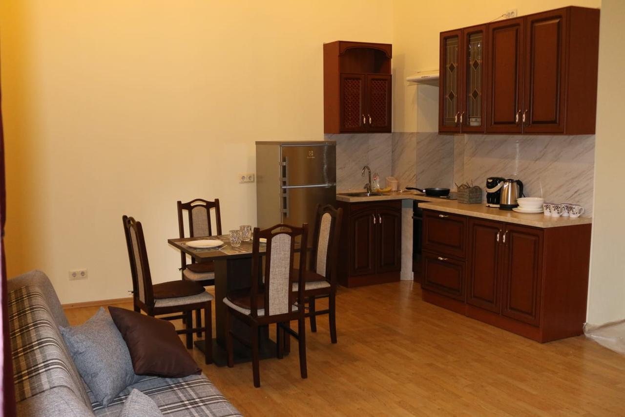Raina Lux Apartment Riga