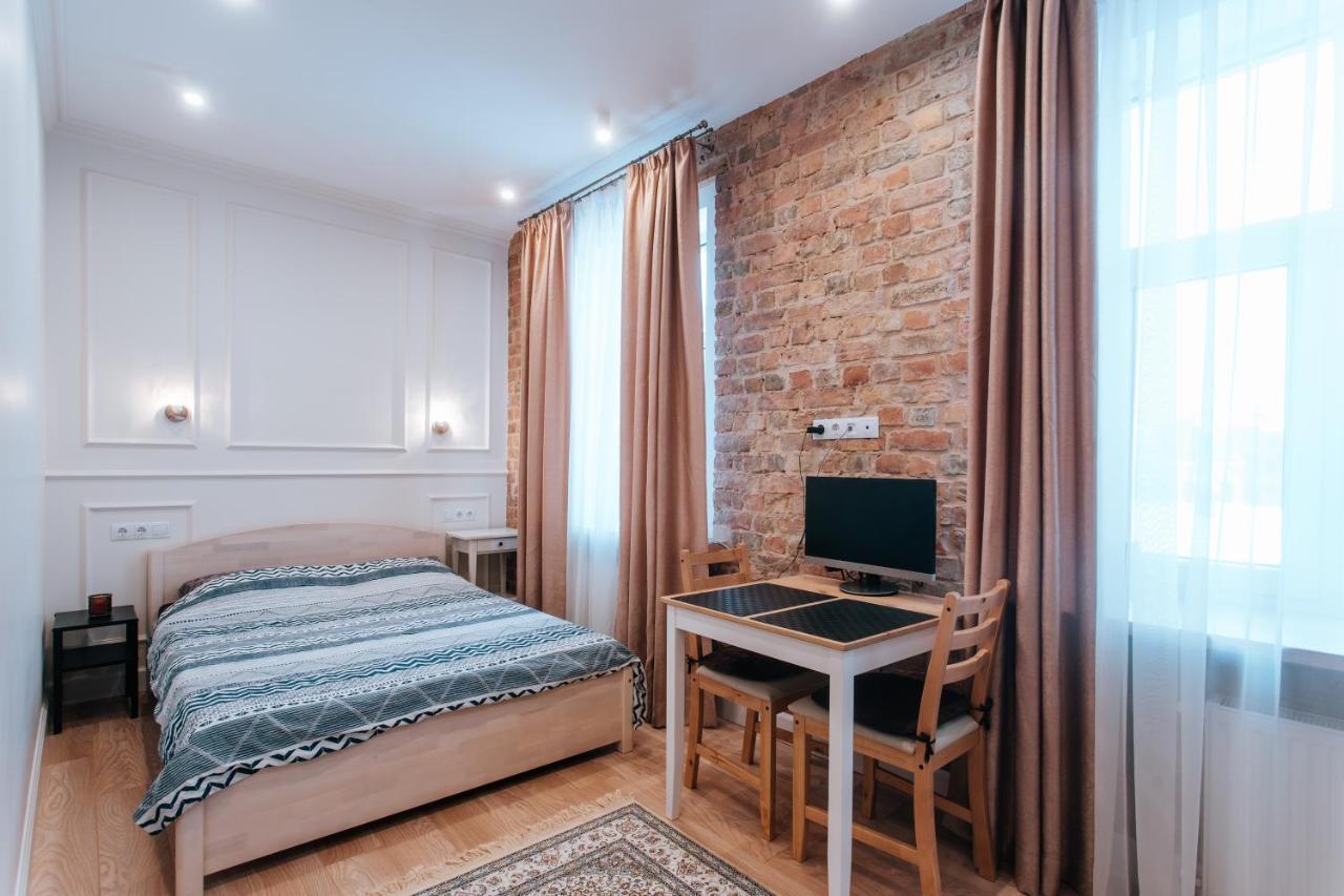 Apartment Stylish Latvian-style Near Center, Parks, Cafes & Public Transit Riga