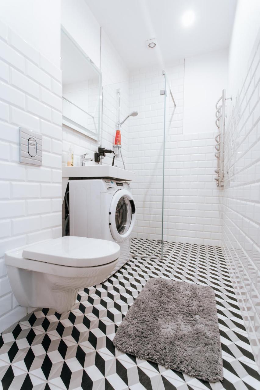 Stylish Latvian-style Near Center, Parks, Cafes & Public Transit Apartment *
