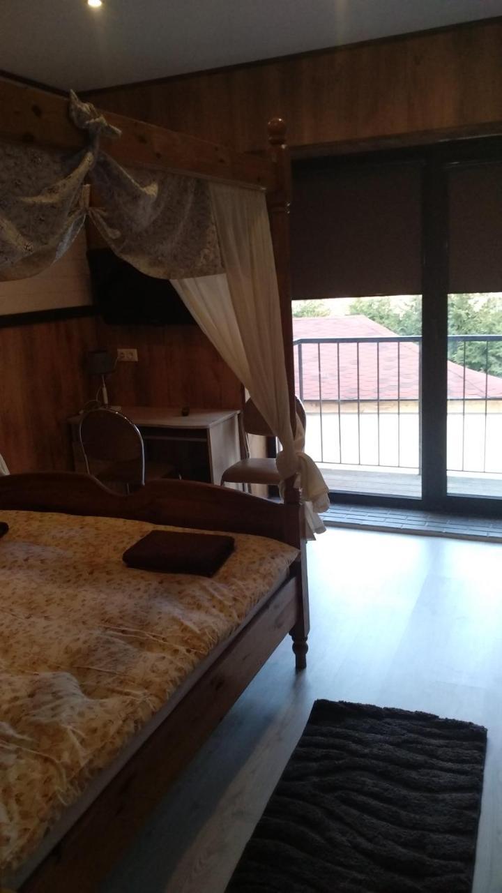 Atrium Hotel
