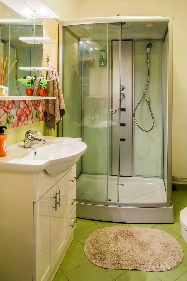 Quiet Center Apartment