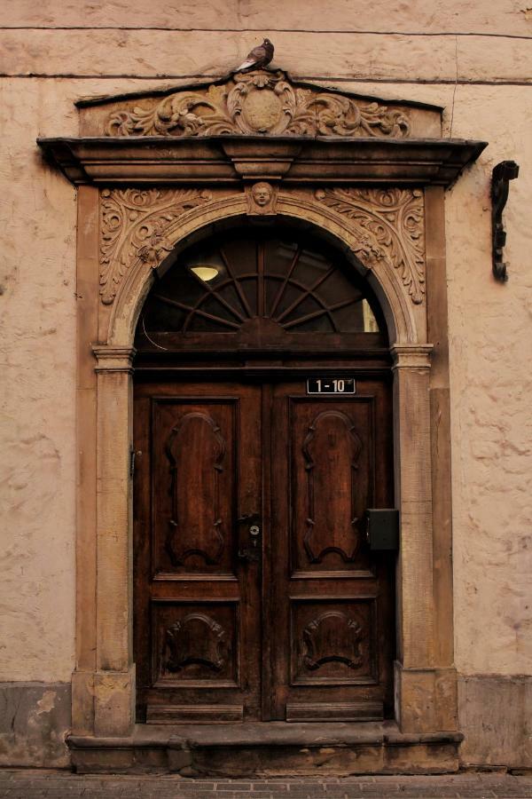 Is Where The Heart Is Apartment *