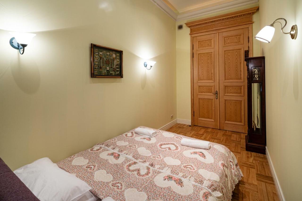 Old 2 Bedroom Vecpilsetas Street *