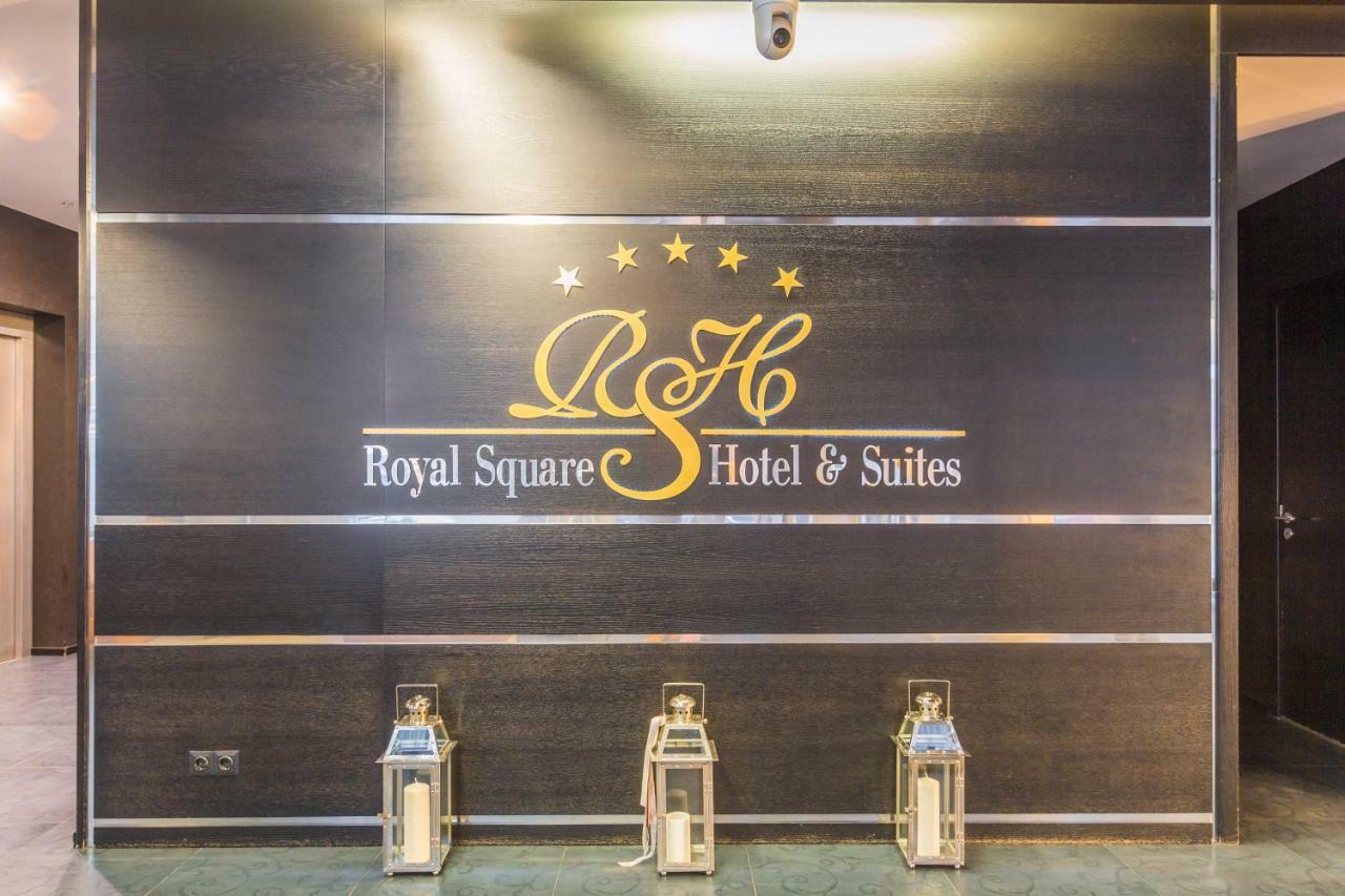 Royal Square & Riga