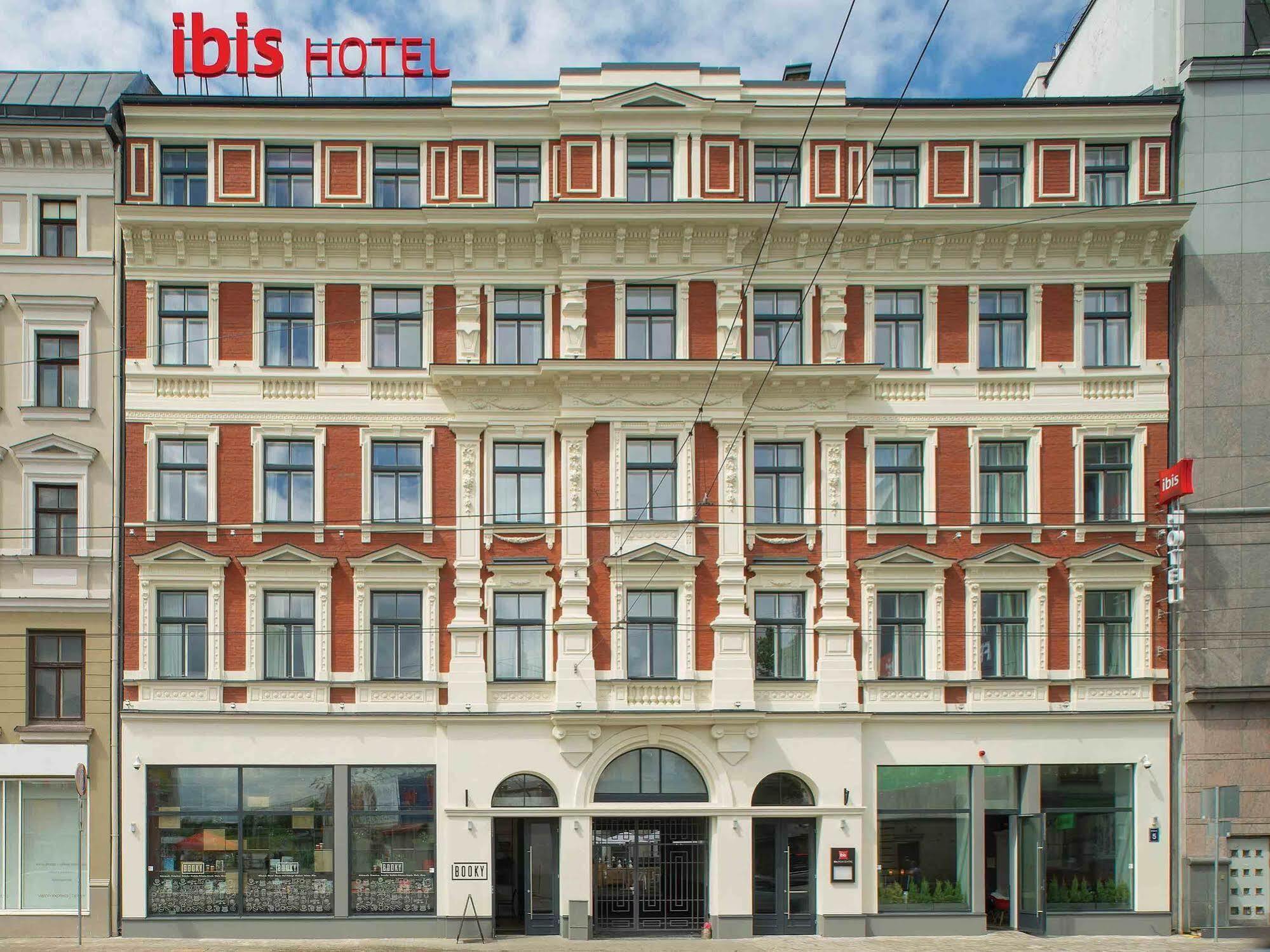 Viesnīca Ibis Centre 3*