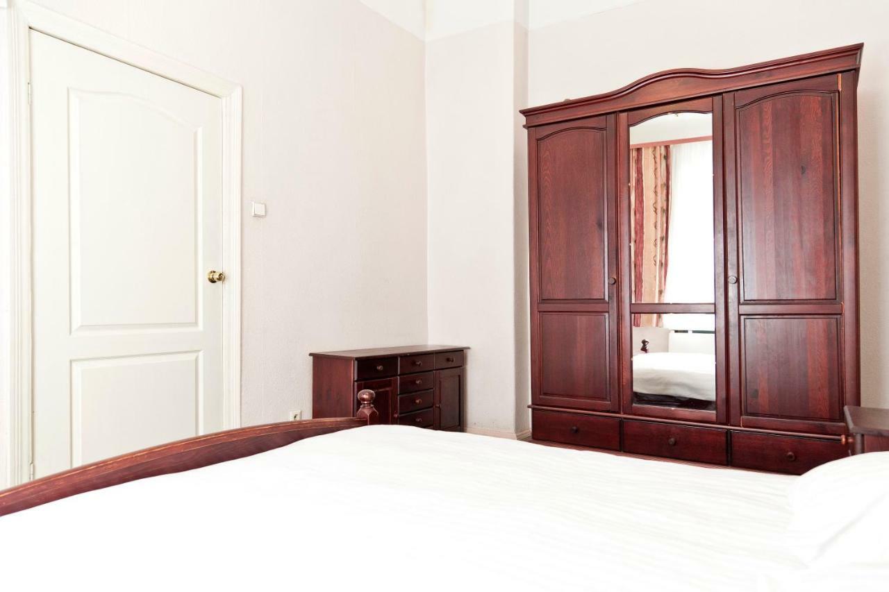 Arsenal Apartment