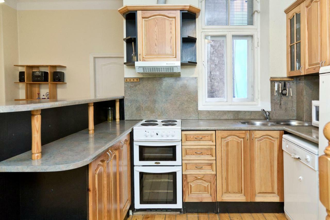 Arsenal Apartment