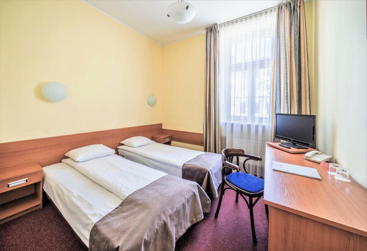 Irina Hotel