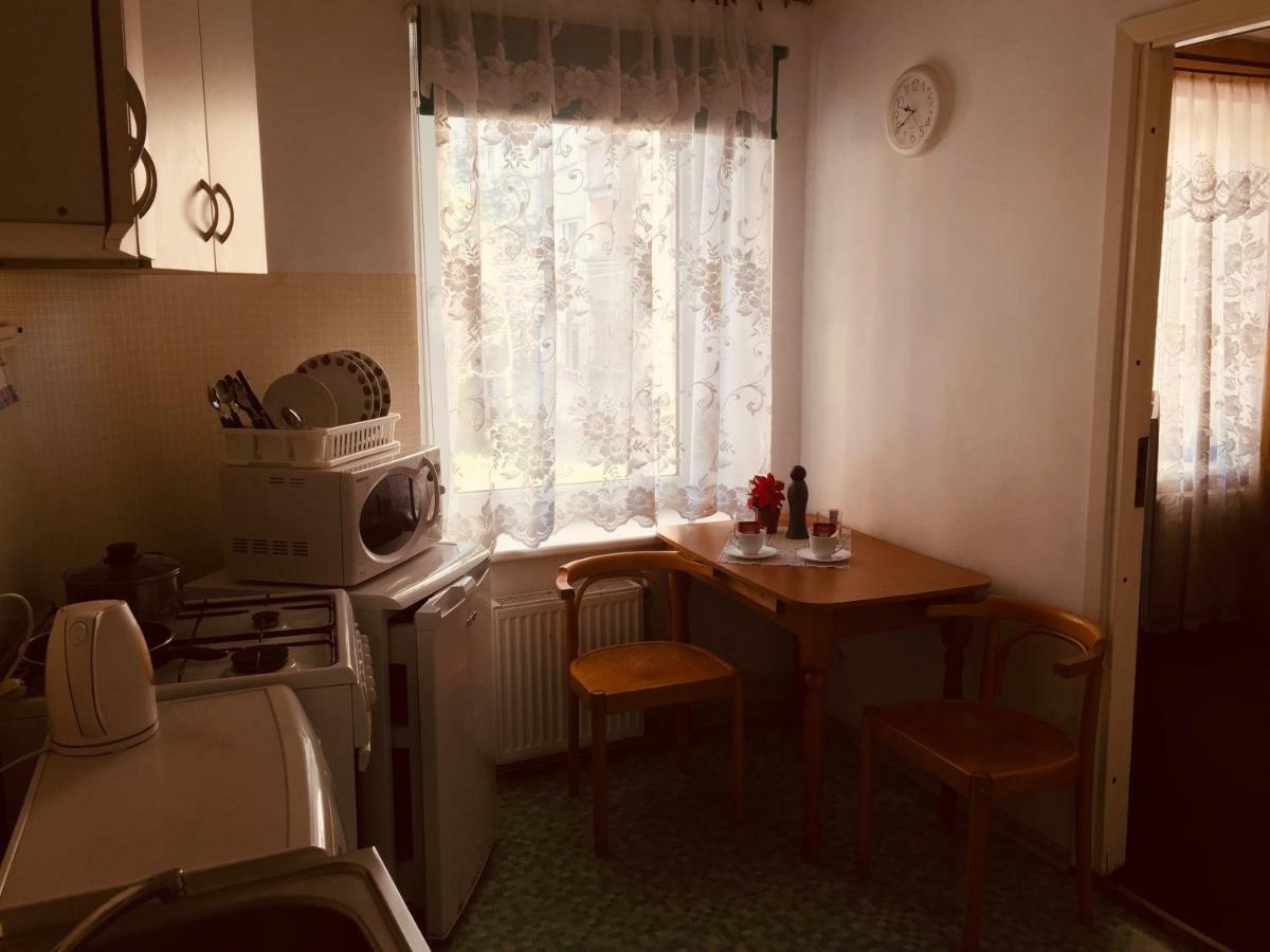 Apartment Sala
