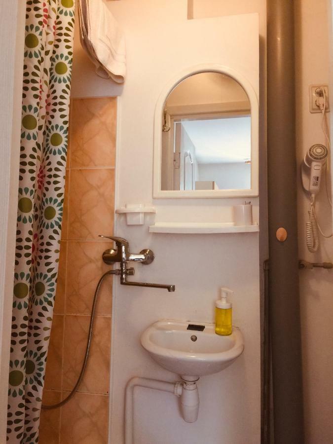 Sala Apartment