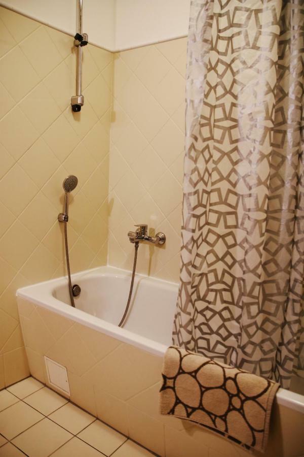 Apartment In Medieval Part Of Old Riga Butas