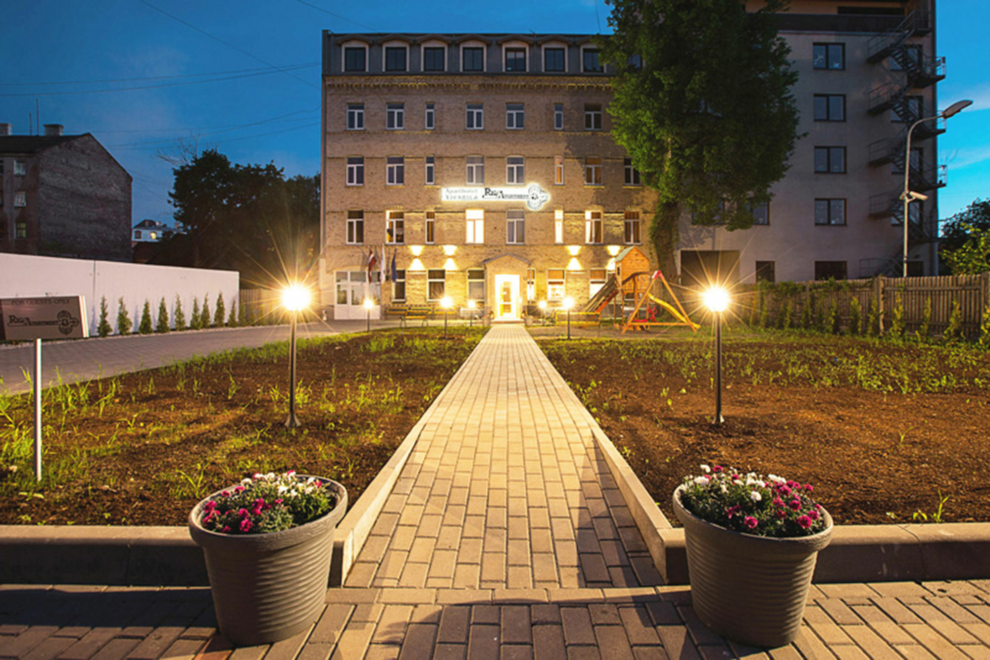 Aparthotel Rigaapartment Sonada Family Aparthotel - Private Parking