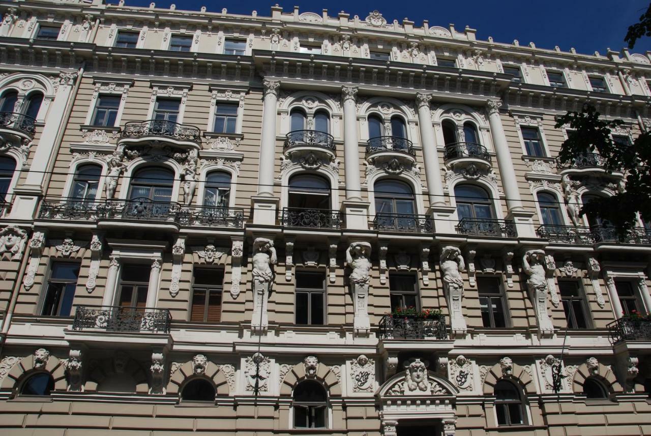 Butas In Art Nouveau District *