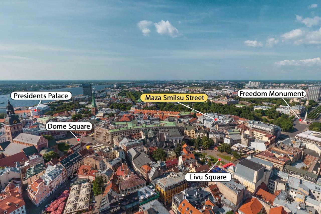 Centrally Located Old Town Loft Butas