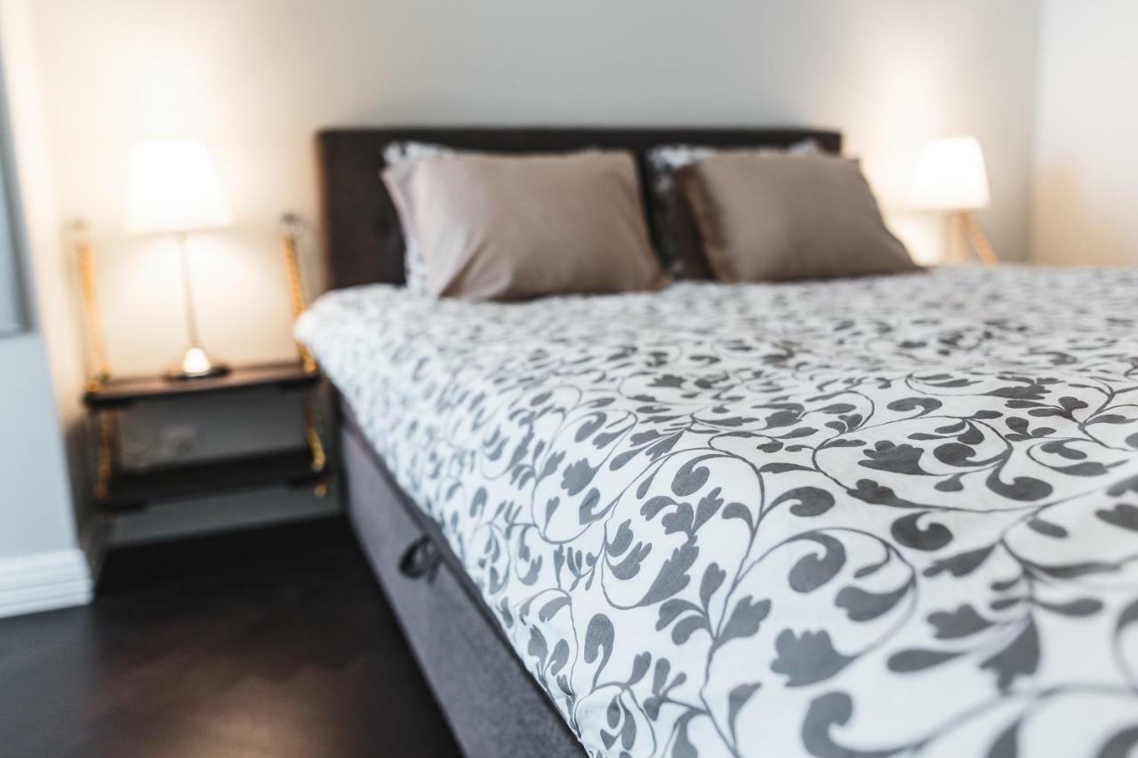Exclusive Ridzenes Rezidence Căn hộ Riga