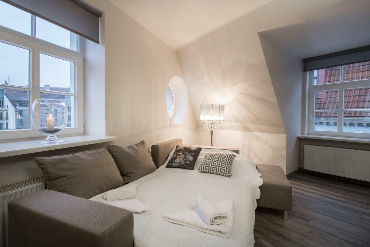 Old Dome Square Apartment *