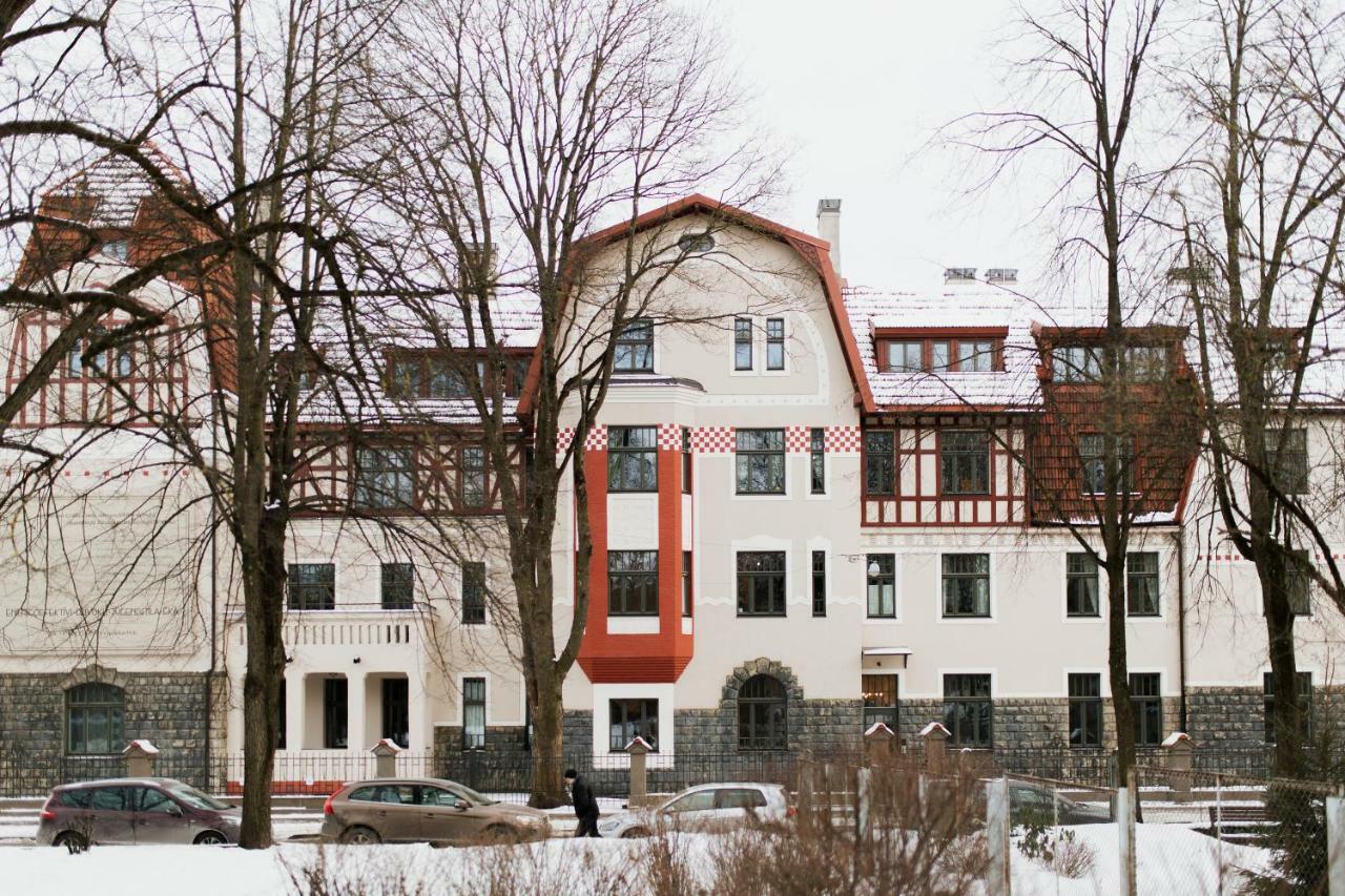 New, Modern Near Center Apartment Riga