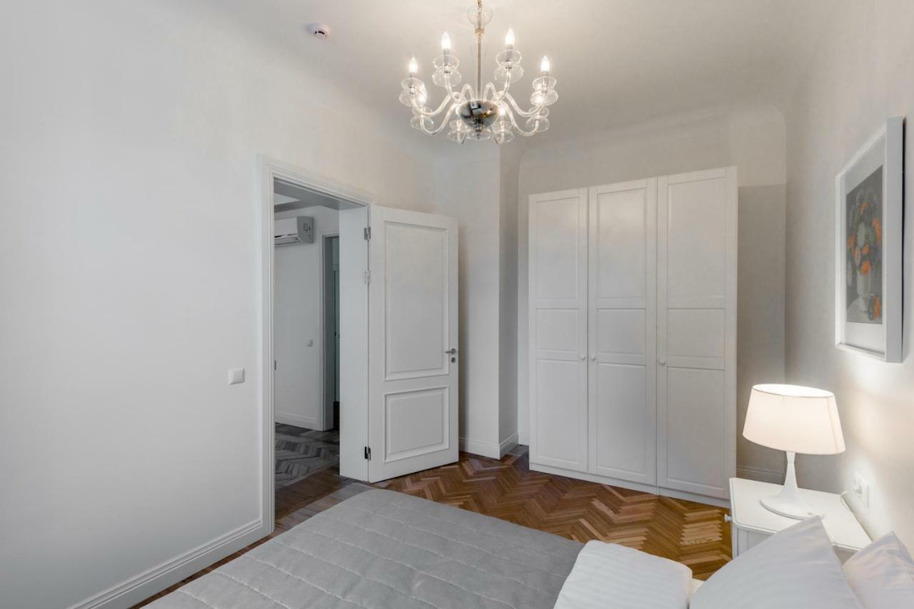 St. Peter's Church Apartment *